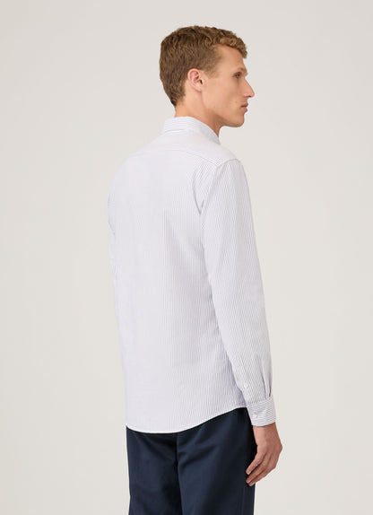 Men's Button Down Oxford Shirt in White/Navy